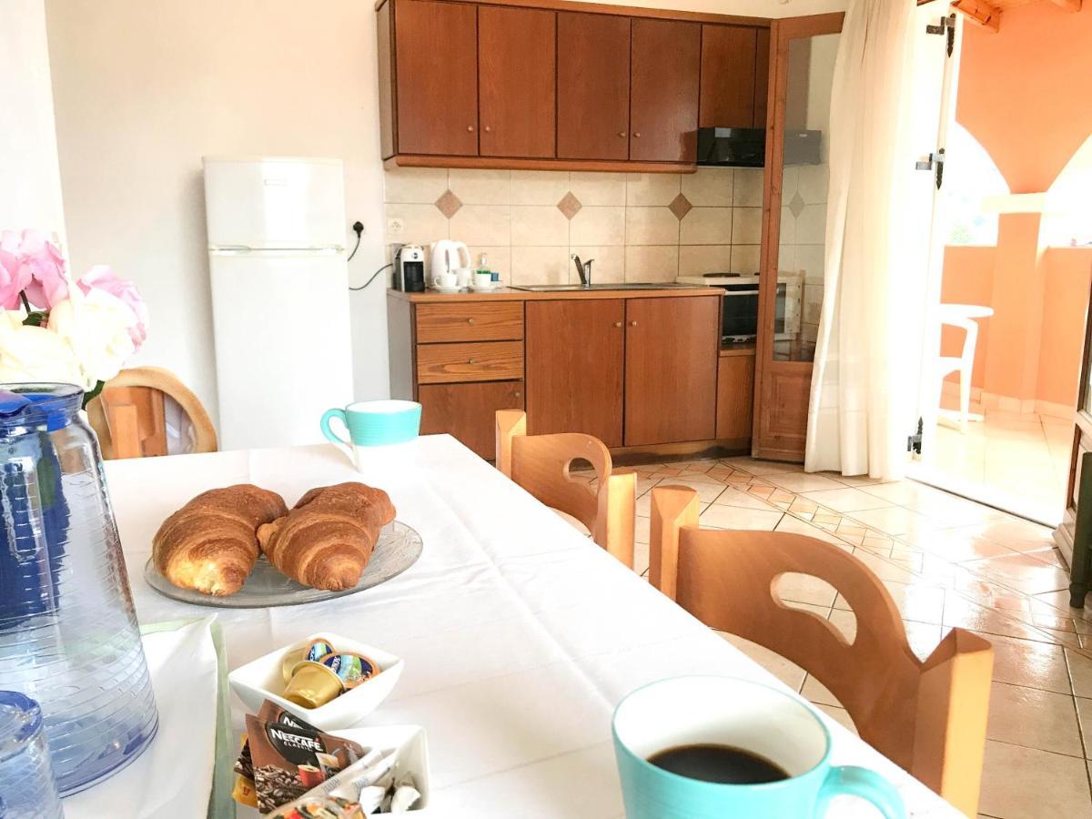 Porto Kassiopi Apartments Dış mekan fotoğraf