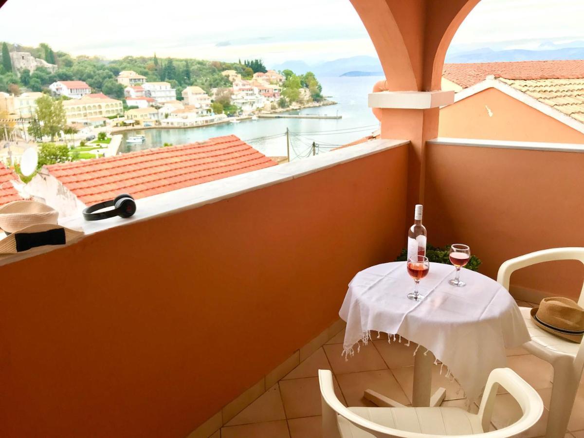 Porto Kassiopi Apartments Dış mekan fotoğraf
